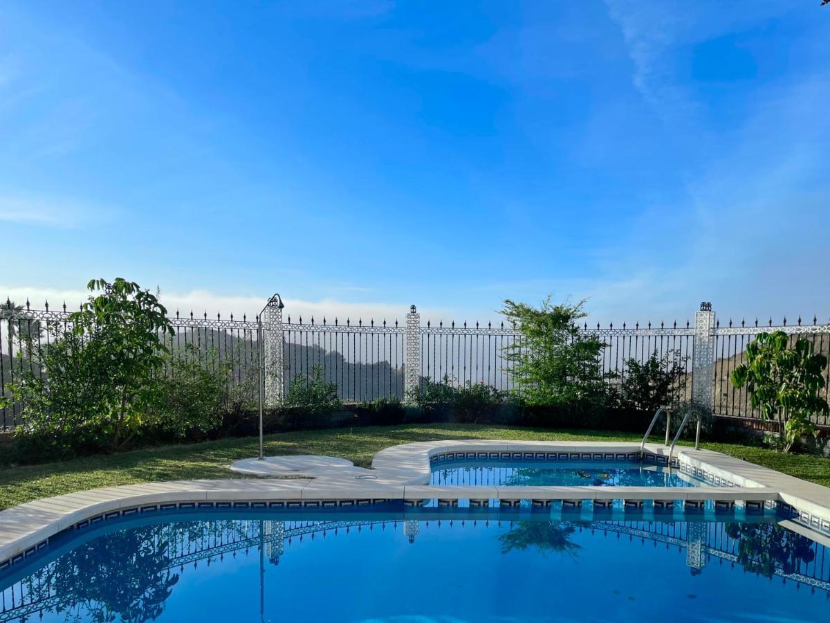 Lodge Alojamiento Con Encanto En Málaga